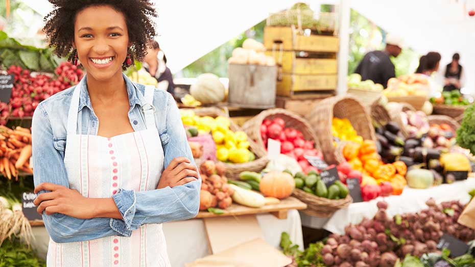 4 Benefits of Shopping for Produce at Your Local Farmers Market image