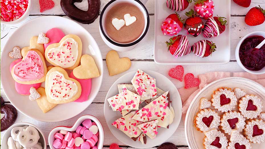 Healthy Valentine's Day Snacks image